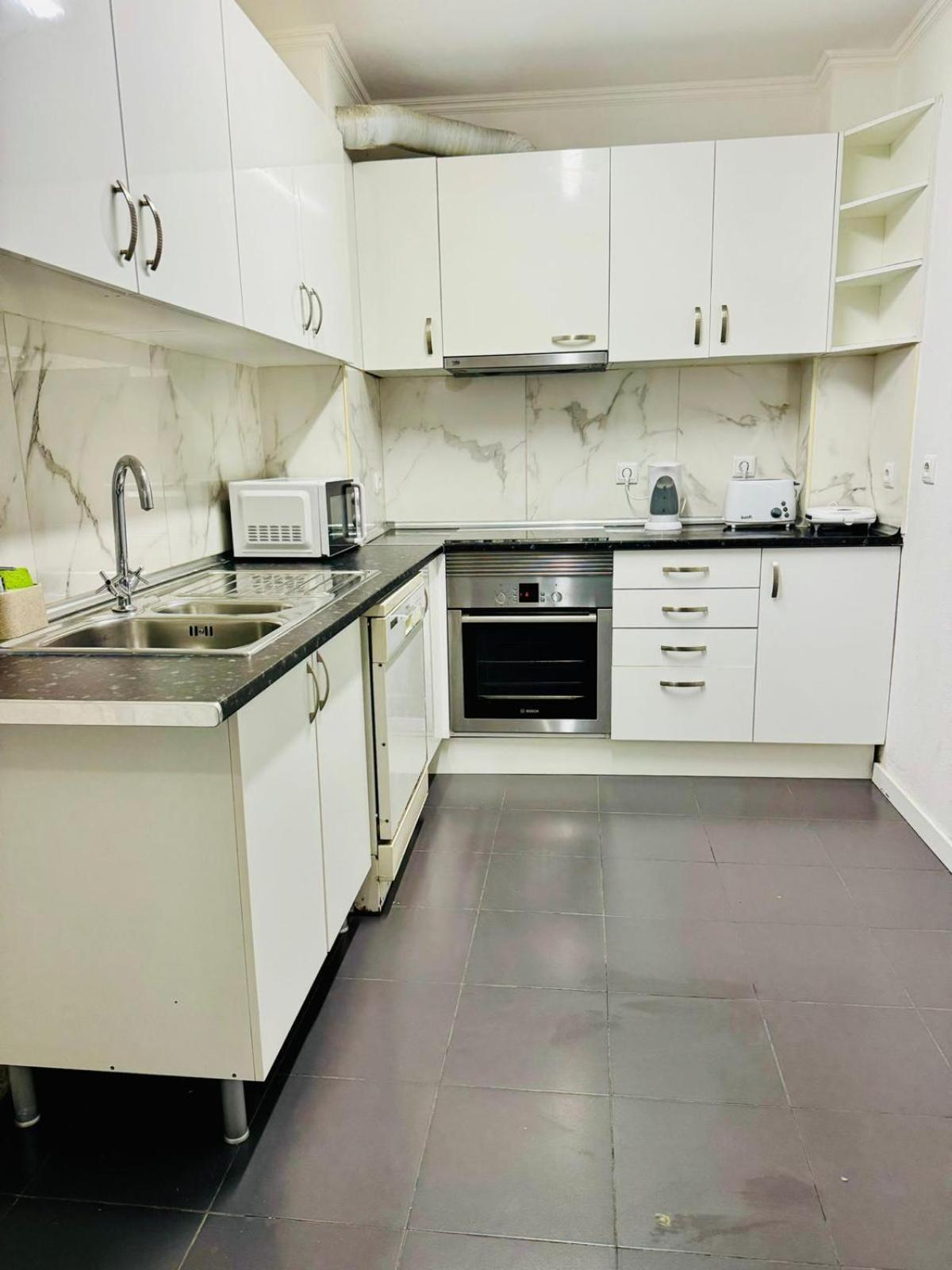 Apartamento T4 Αλμπουφέιρα Εξωτερικό φωτογραφία